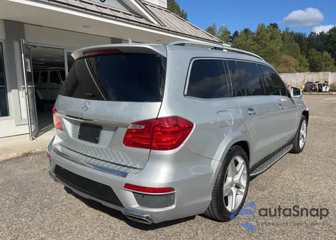 2016 Mercedes-Benz Gl 550 4Matic из США, поврежденный, VIN 4JGDF7DE5GA700076
